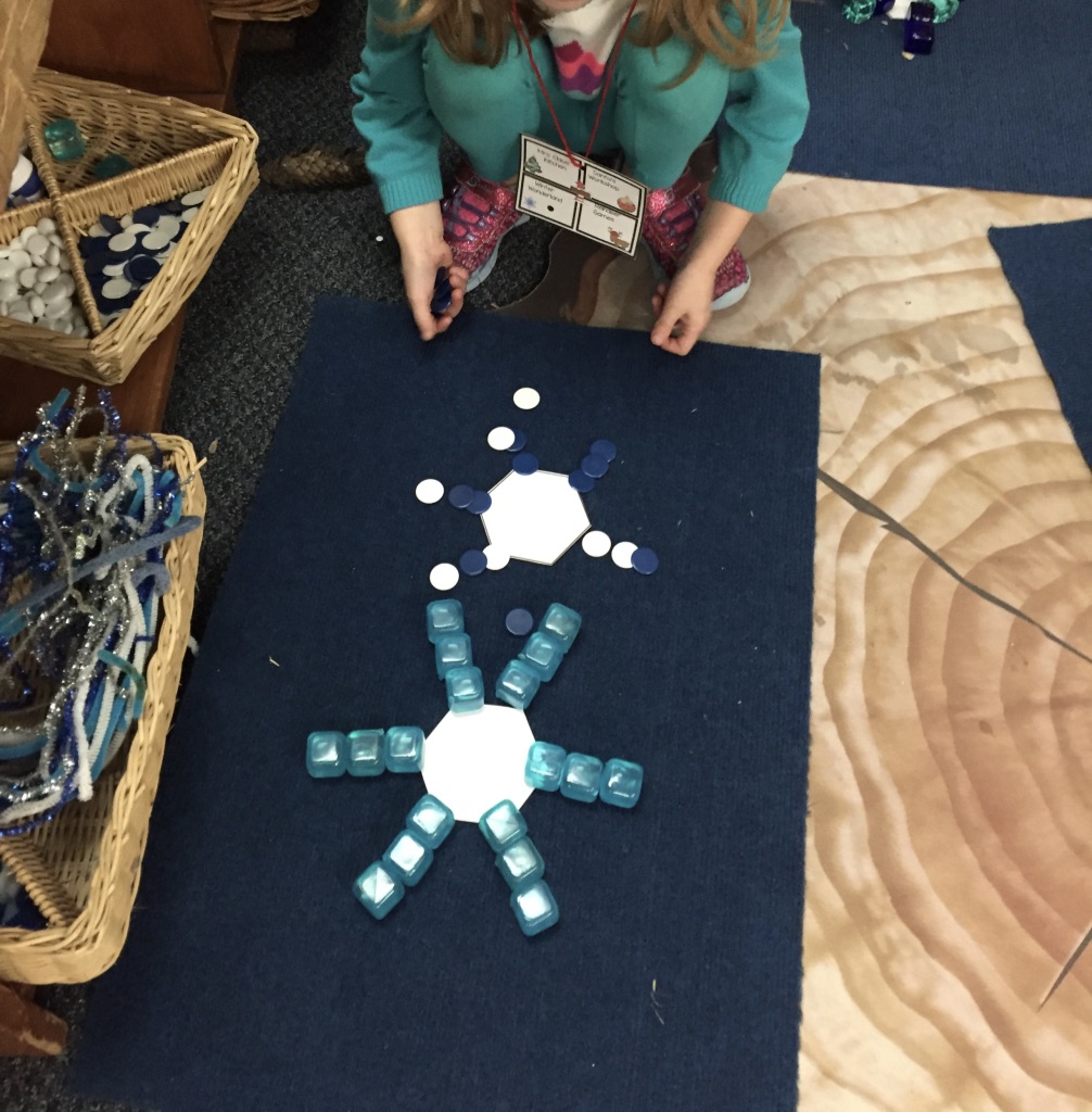 North Pole party - loose part snowflakes