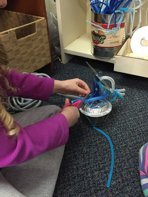 kindergarten  makerspace center