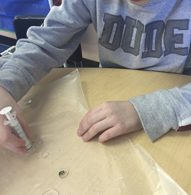 kindergarten experiment to learn how snowflakes are made