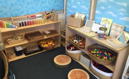 alternative seating with flexible classroom workspaces